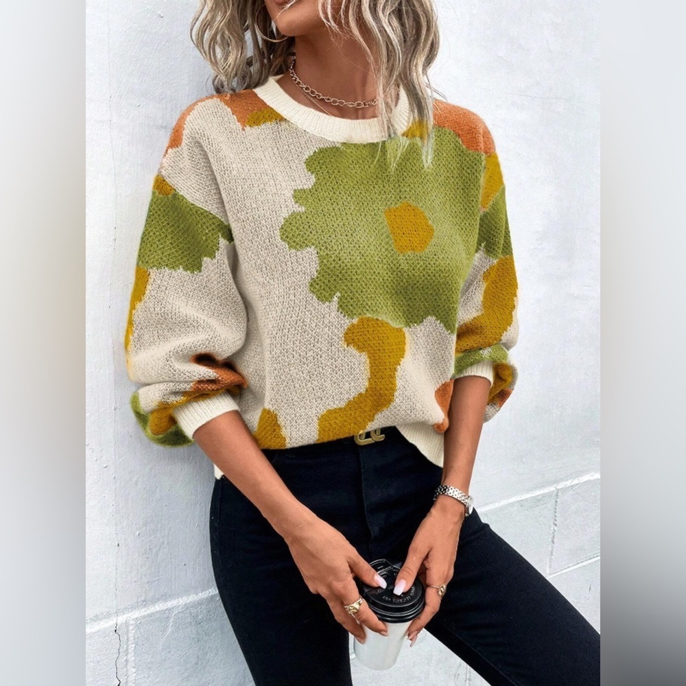 Floral Pattern Round Neck Sweater - Picture 14 of 16